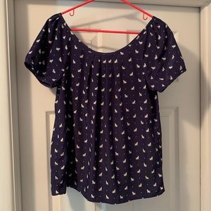 Old Navy cat print shirt. Med. Ties at back. Navy.